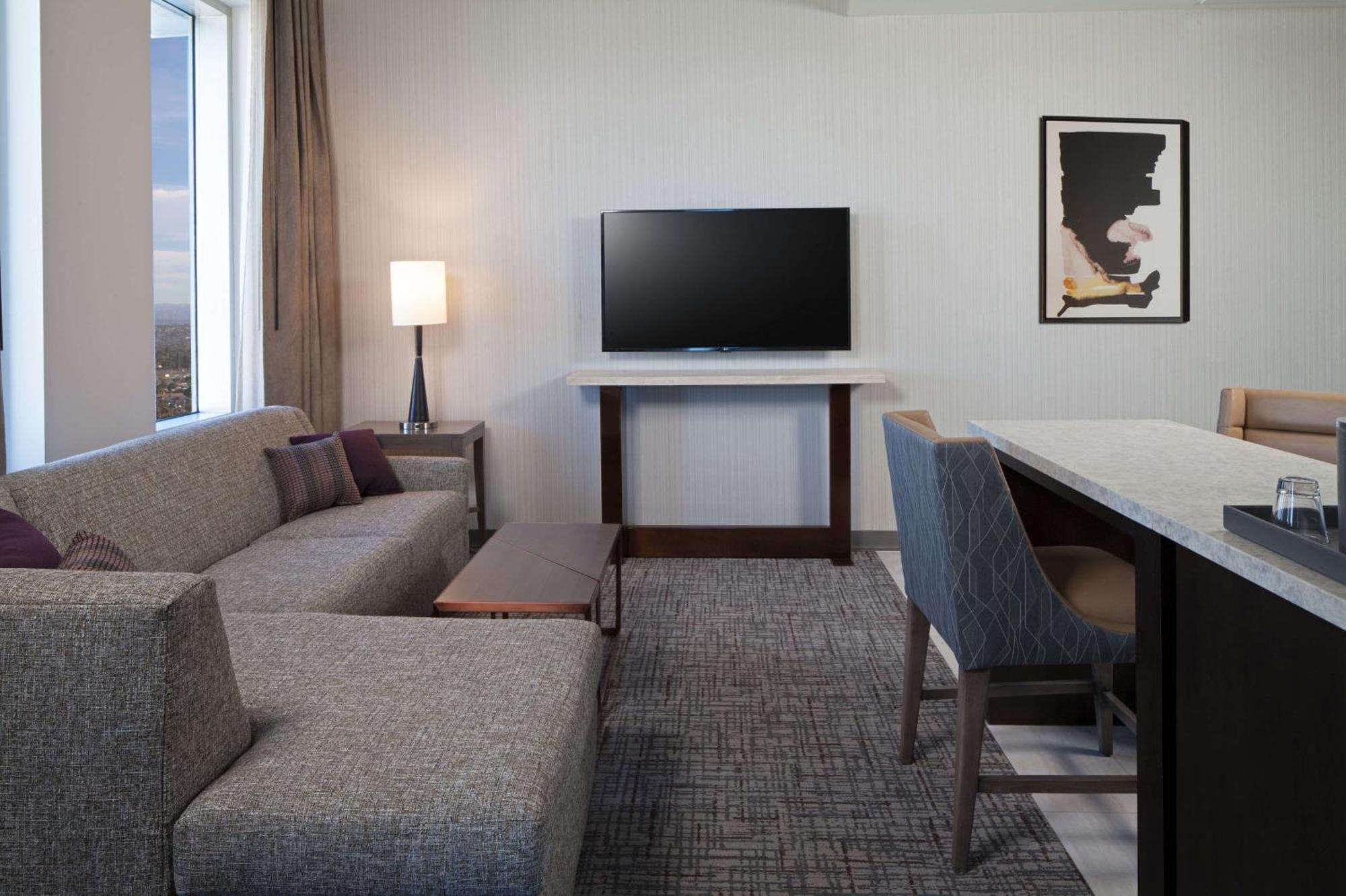 H Hotel Los Angeles, Curio Collection By Hilton Dış mekan fotoğraf
